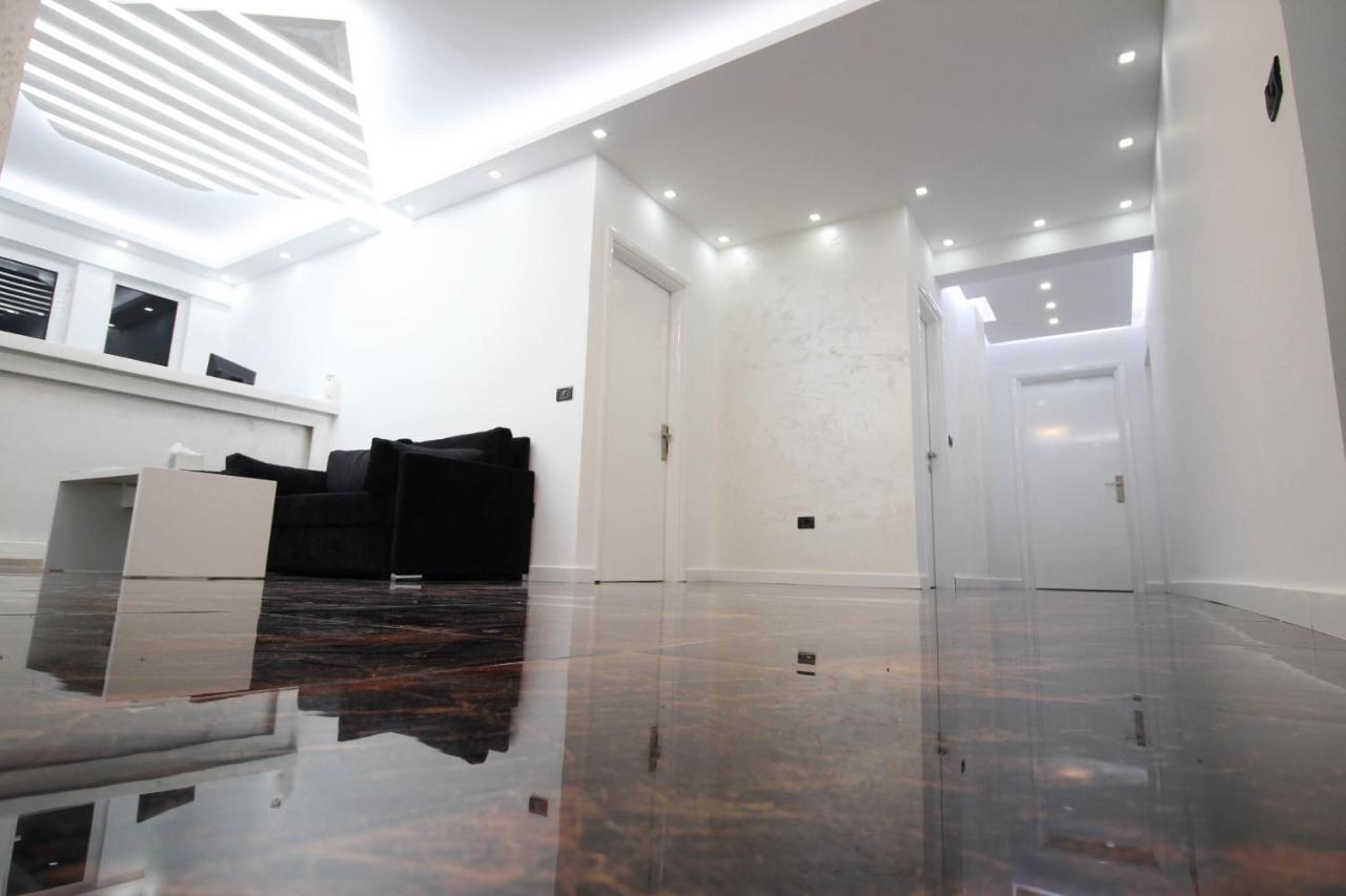 Diamond Hotel Sarandë Esterno foto
