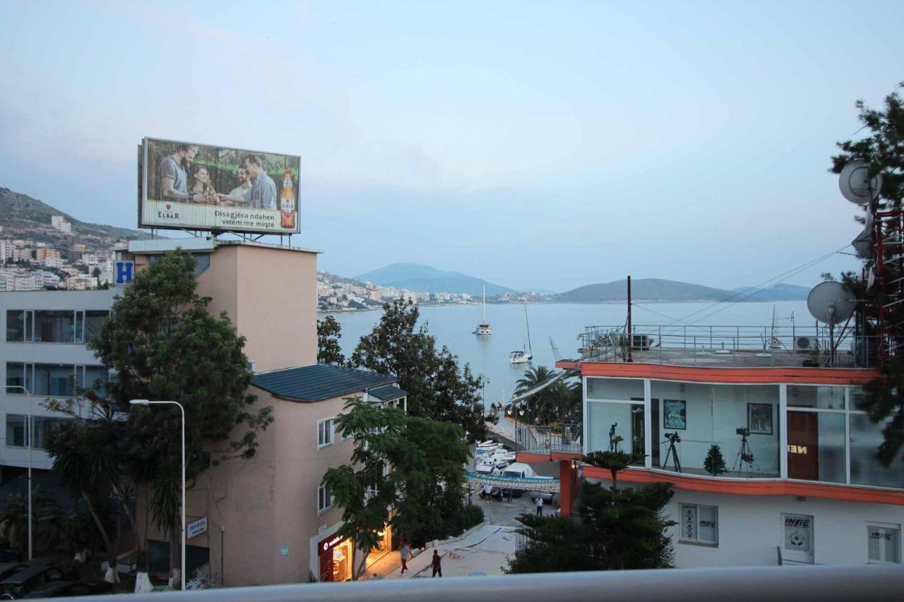 Diamond Hotel Sarandë Esterno foto